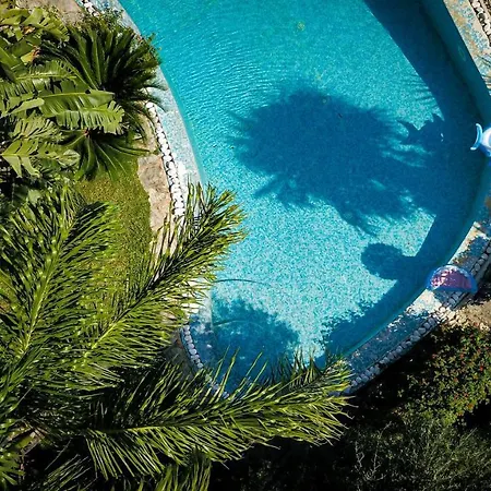 Piccolo Paradiso Villa *